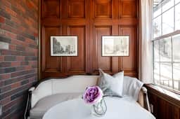 Henry House | Lake Suite